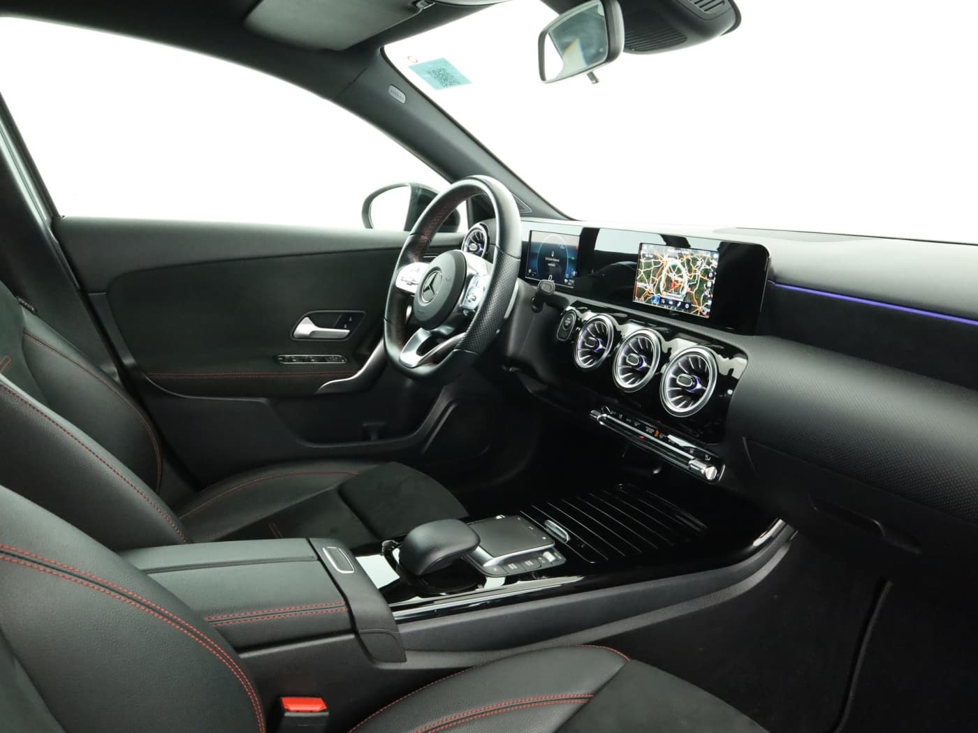 Mercedes-Benz A 250 e Lim Bild 17