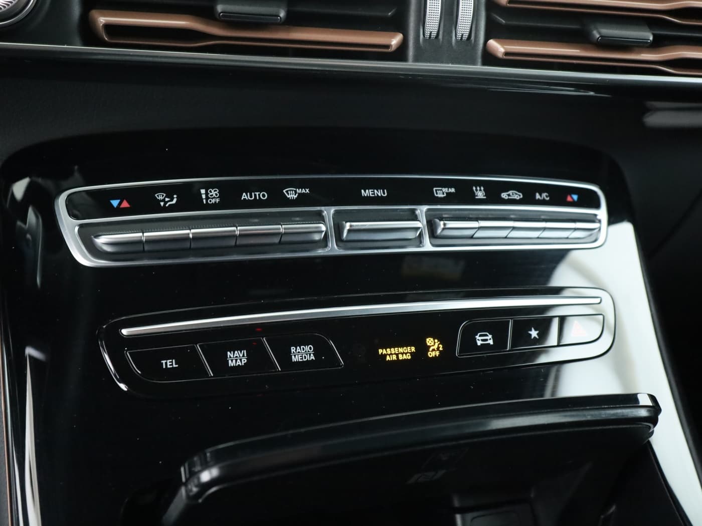 Mercedes-Benz EQC 400 4M Bild 14