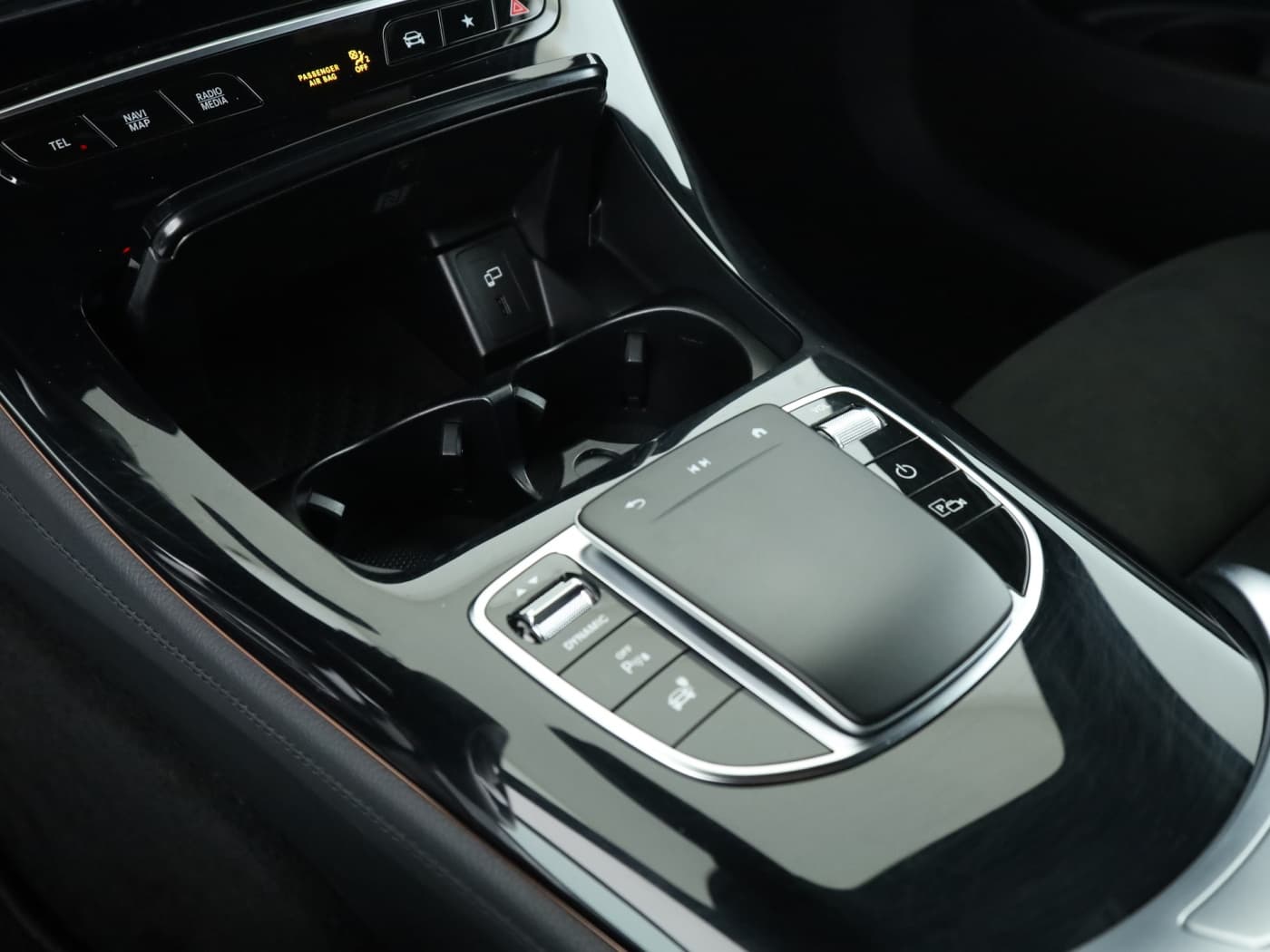 Mercedes-Benz EQC 400 4M Bild 15