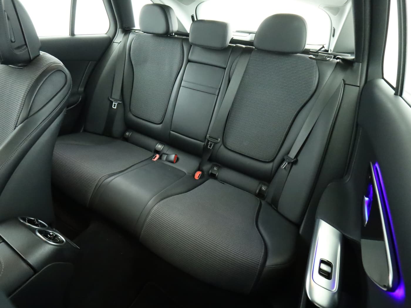 Mercedes-Benz C 200 d T Bild 18