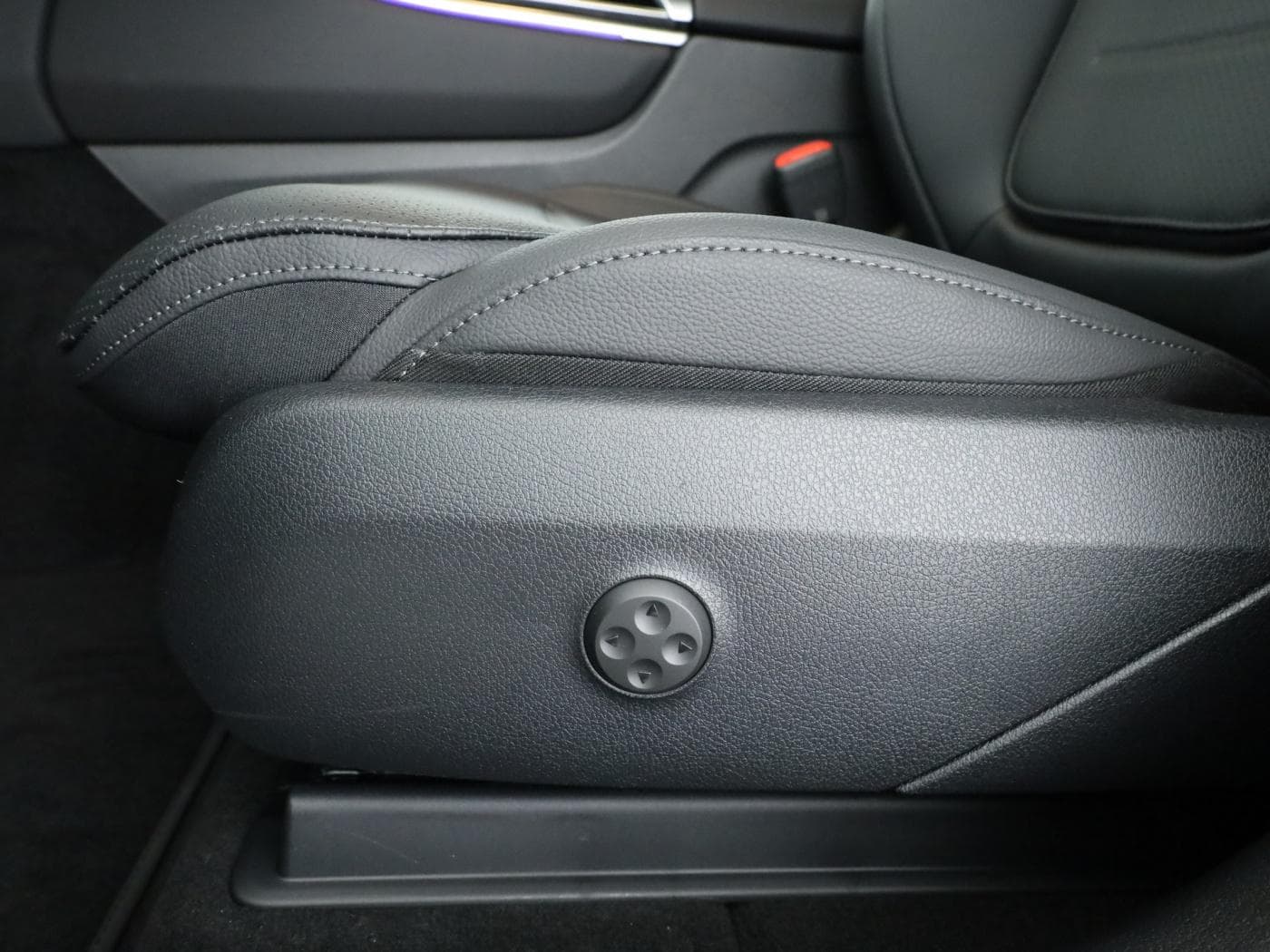 Mercedes-Benz GLC 200 4MATIC Bild 28