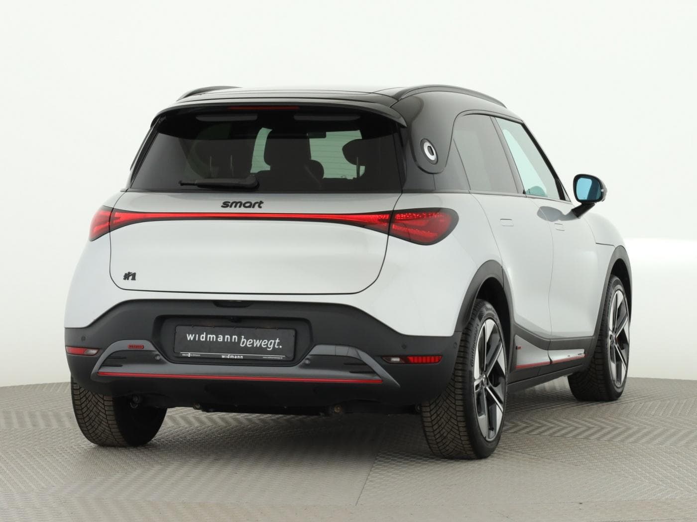 Smart 1 Brabus AWD (66kWh) Bild 2