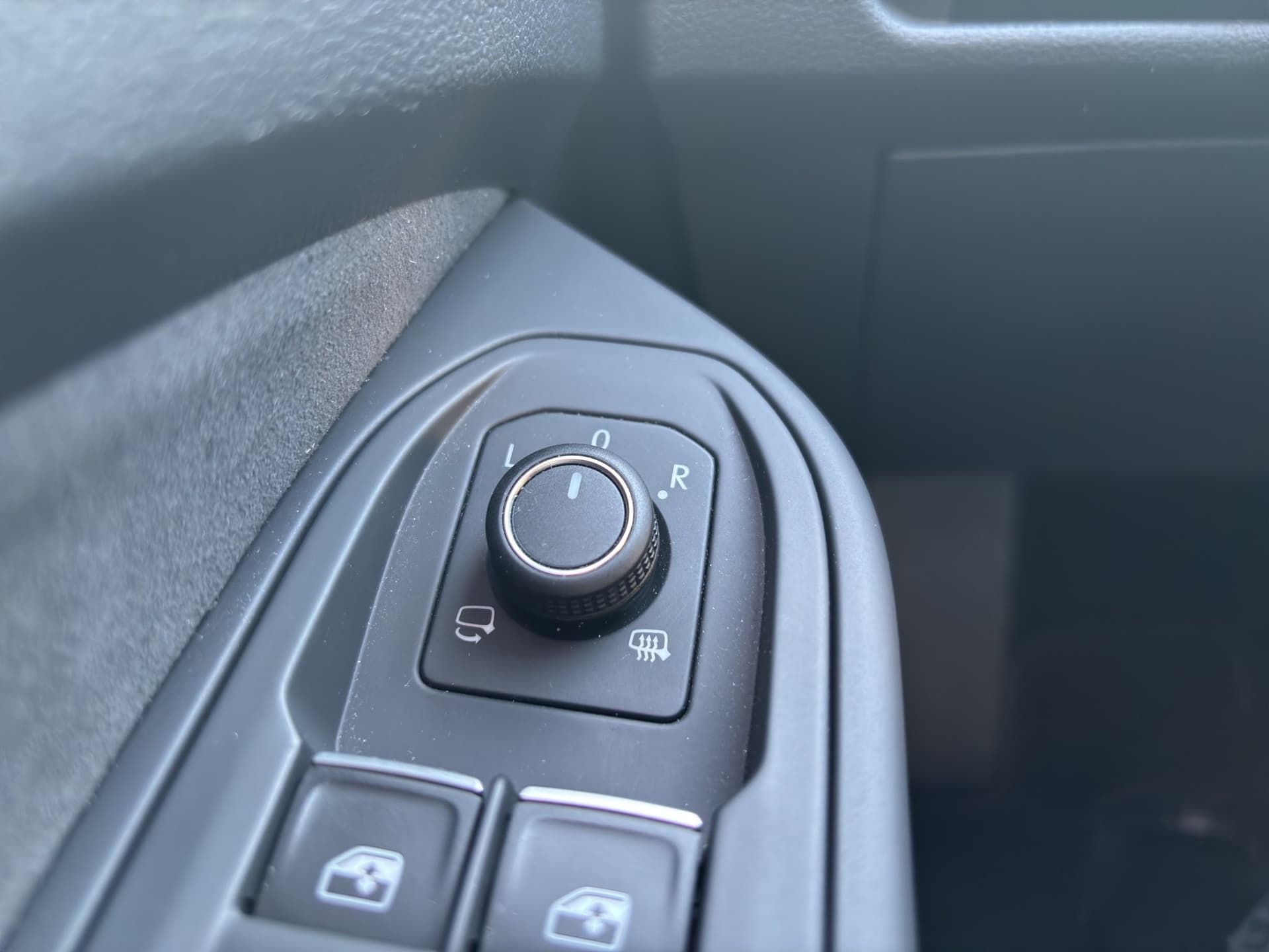 Volkswagen Golf Life 1.5 eTSI 115 PS DSG ACC Harman Kardon Bild 22