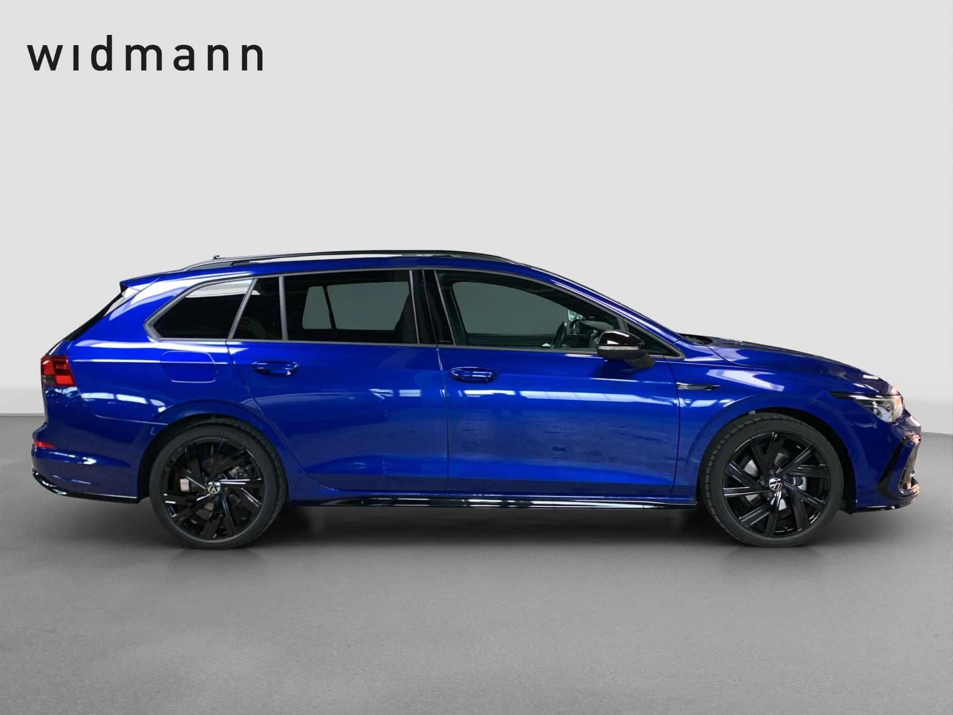 Volkswagen Golf Variant R-Line 1.5 l eTSI DSG Bild 6