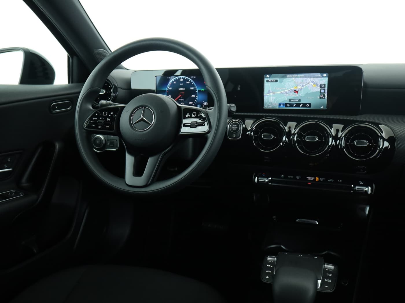 Mercedes-Benz A 180 d Bild 10