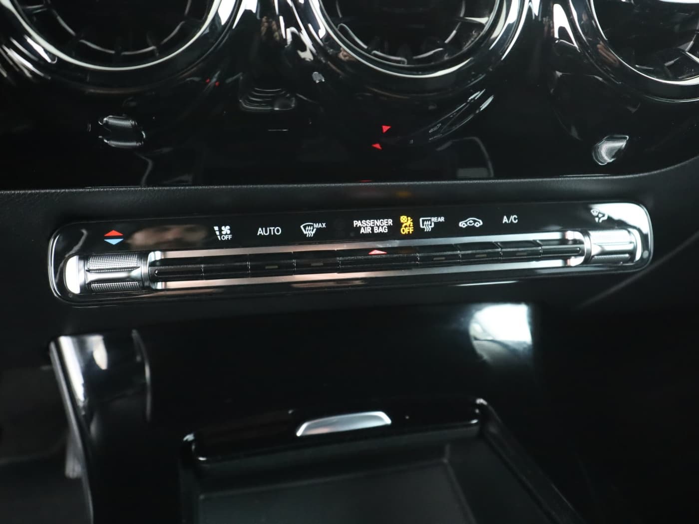 Mercedes-Benz A 180 d Bild 14