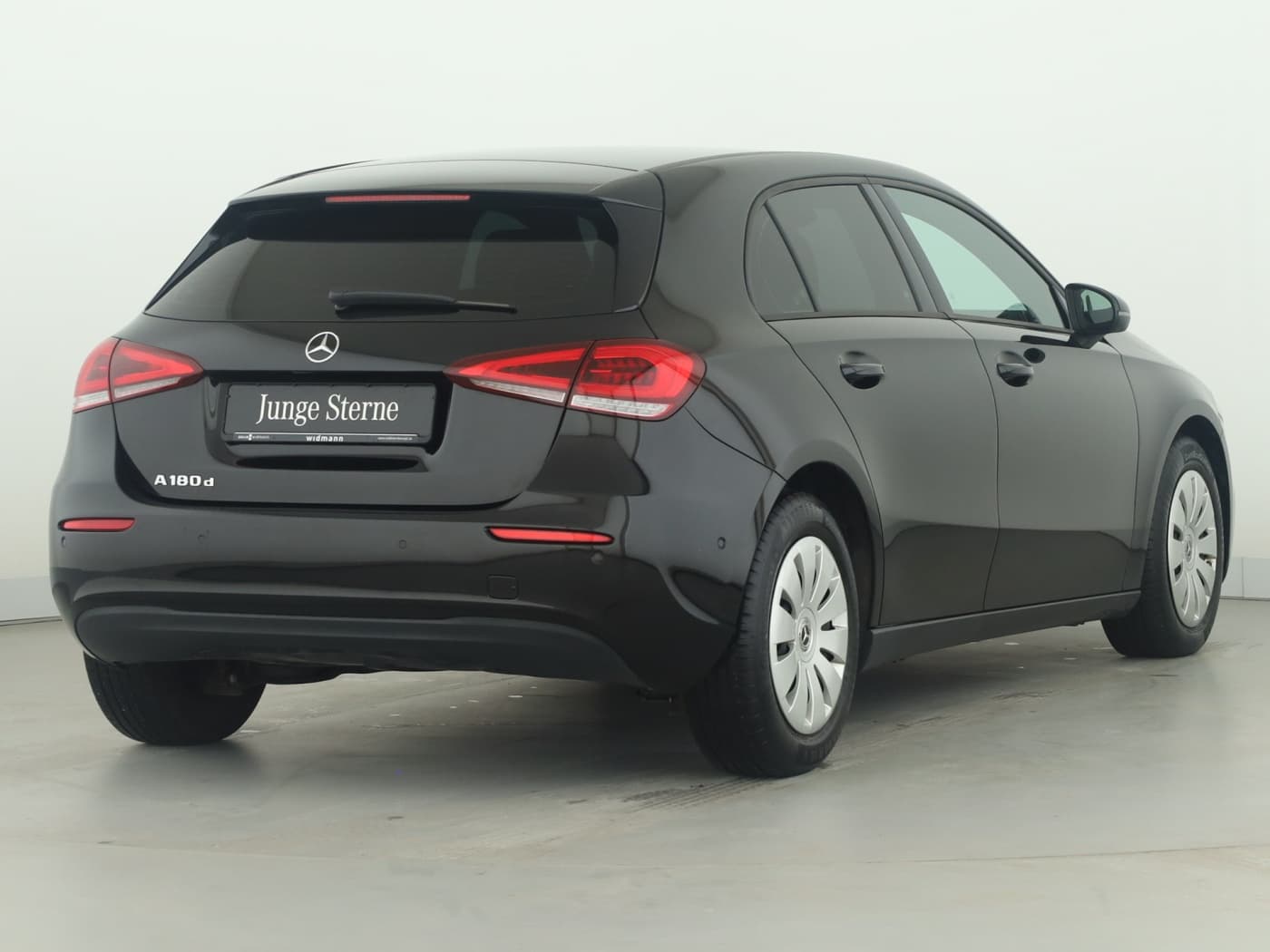 Mercedes-Benz A 180 d Bild 2