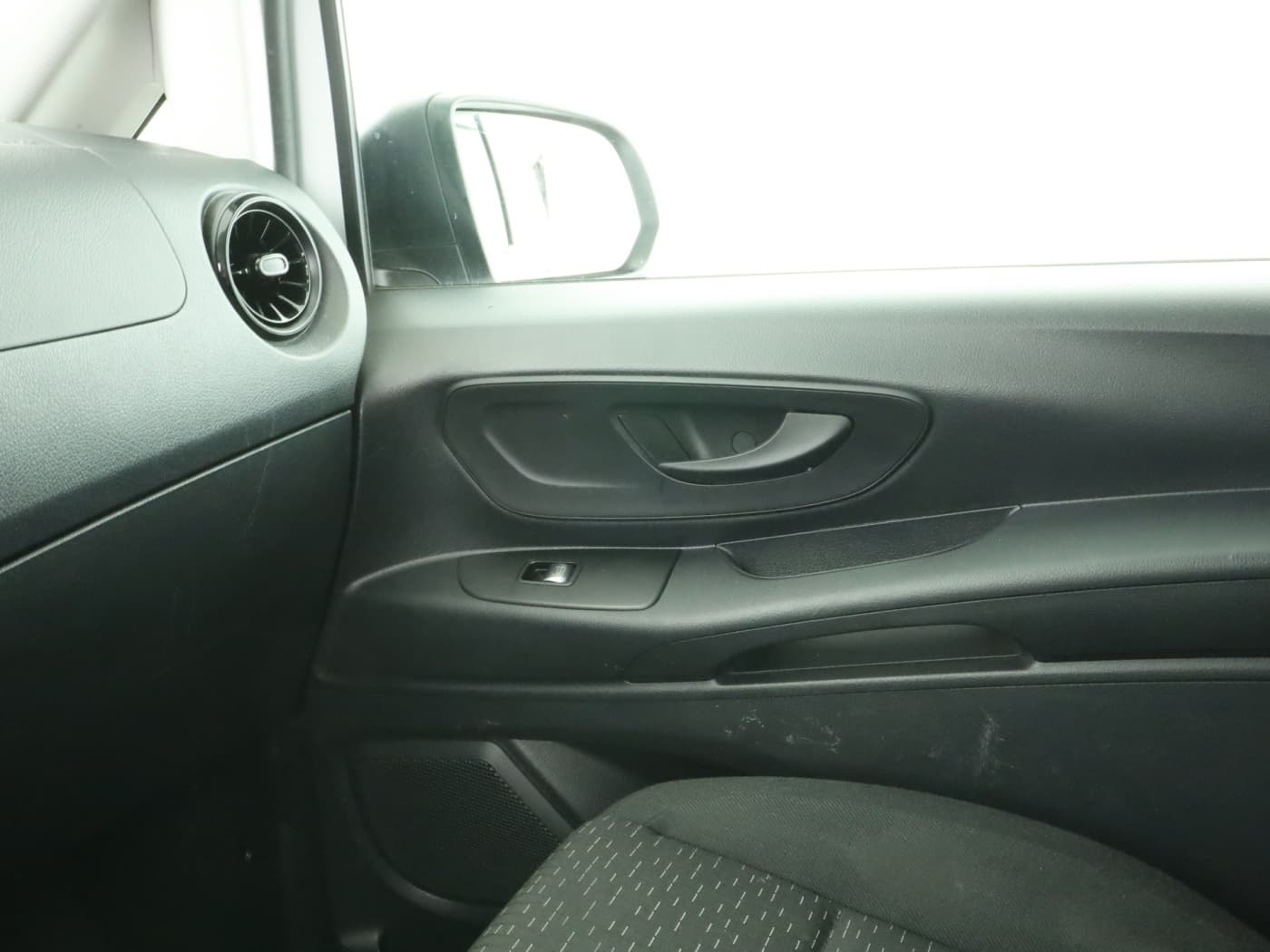 Mercedes-Benz Vito 116 CDI Kasten lang Bild 16