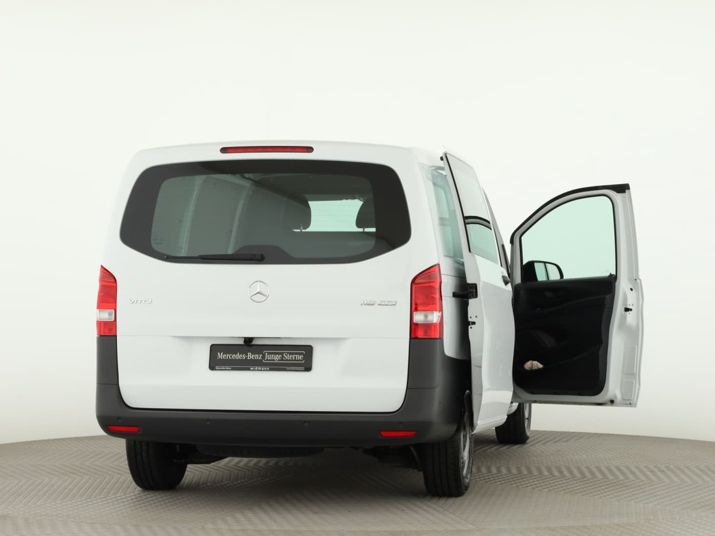 Mercedes-Benz Vito 116 CDI Kasten lang Bild 9