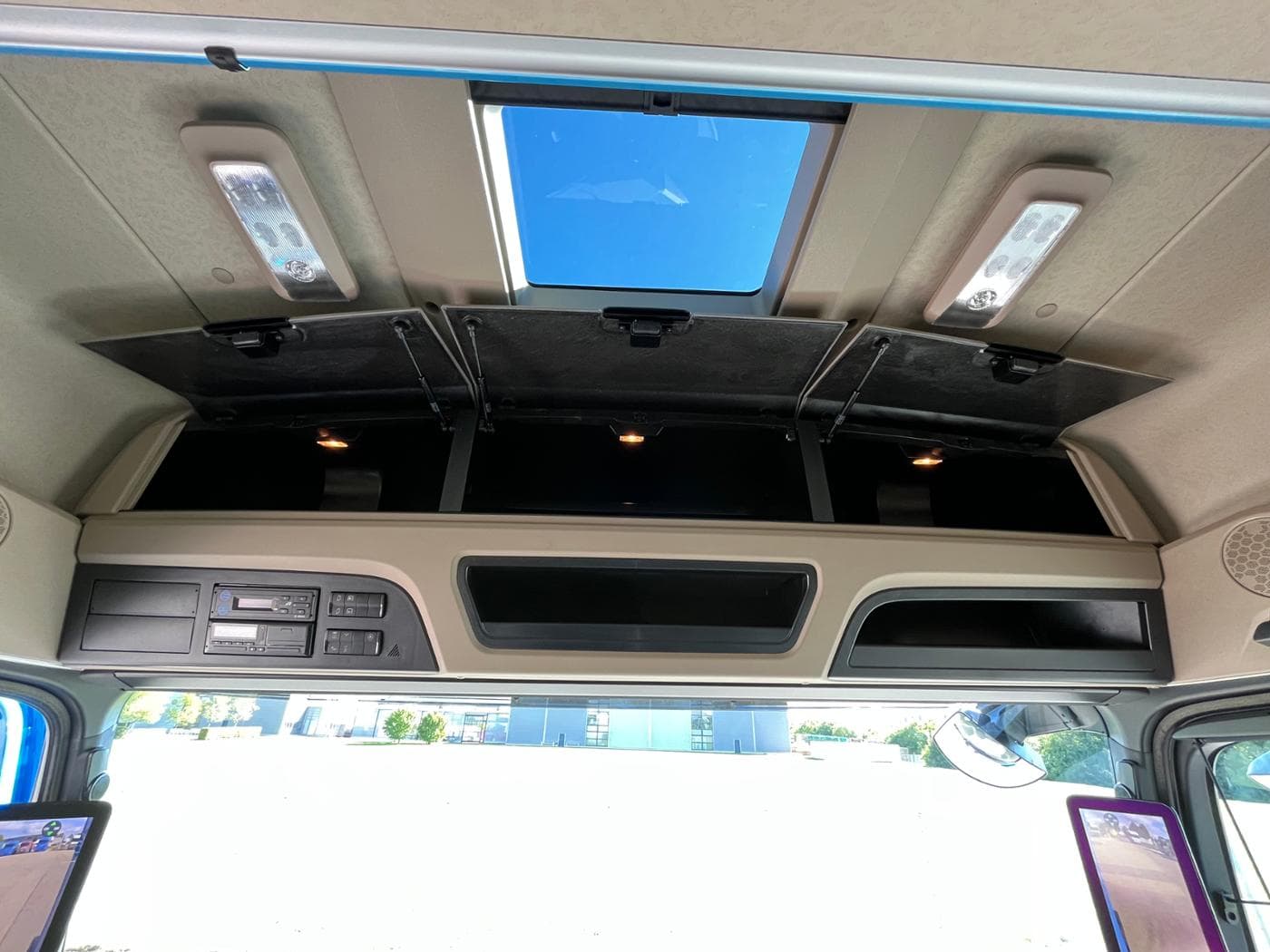 Mercedes-Benz Actros 1848 LS Bild 16