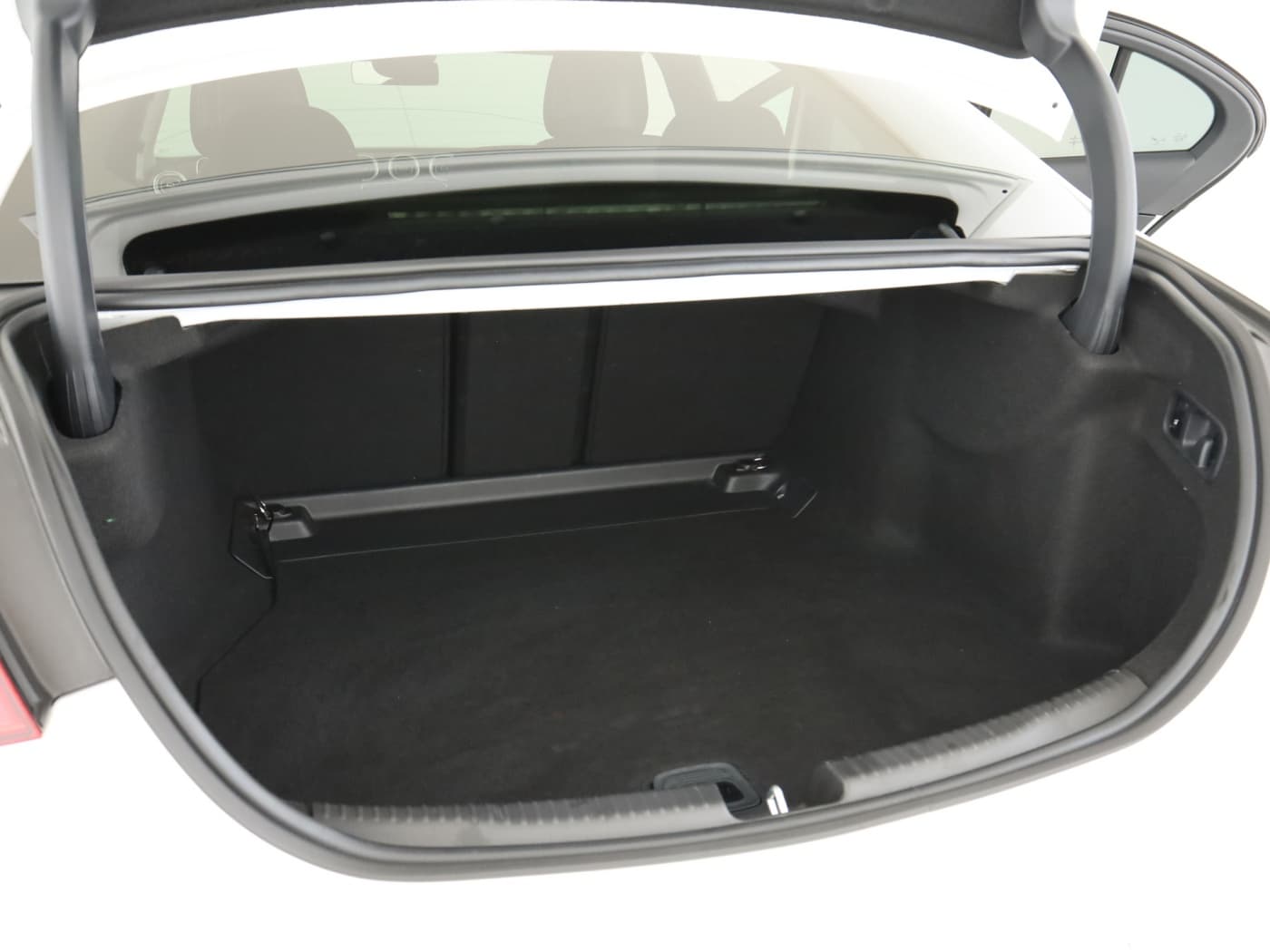 Mercedes-Benz C 180 Bild 23