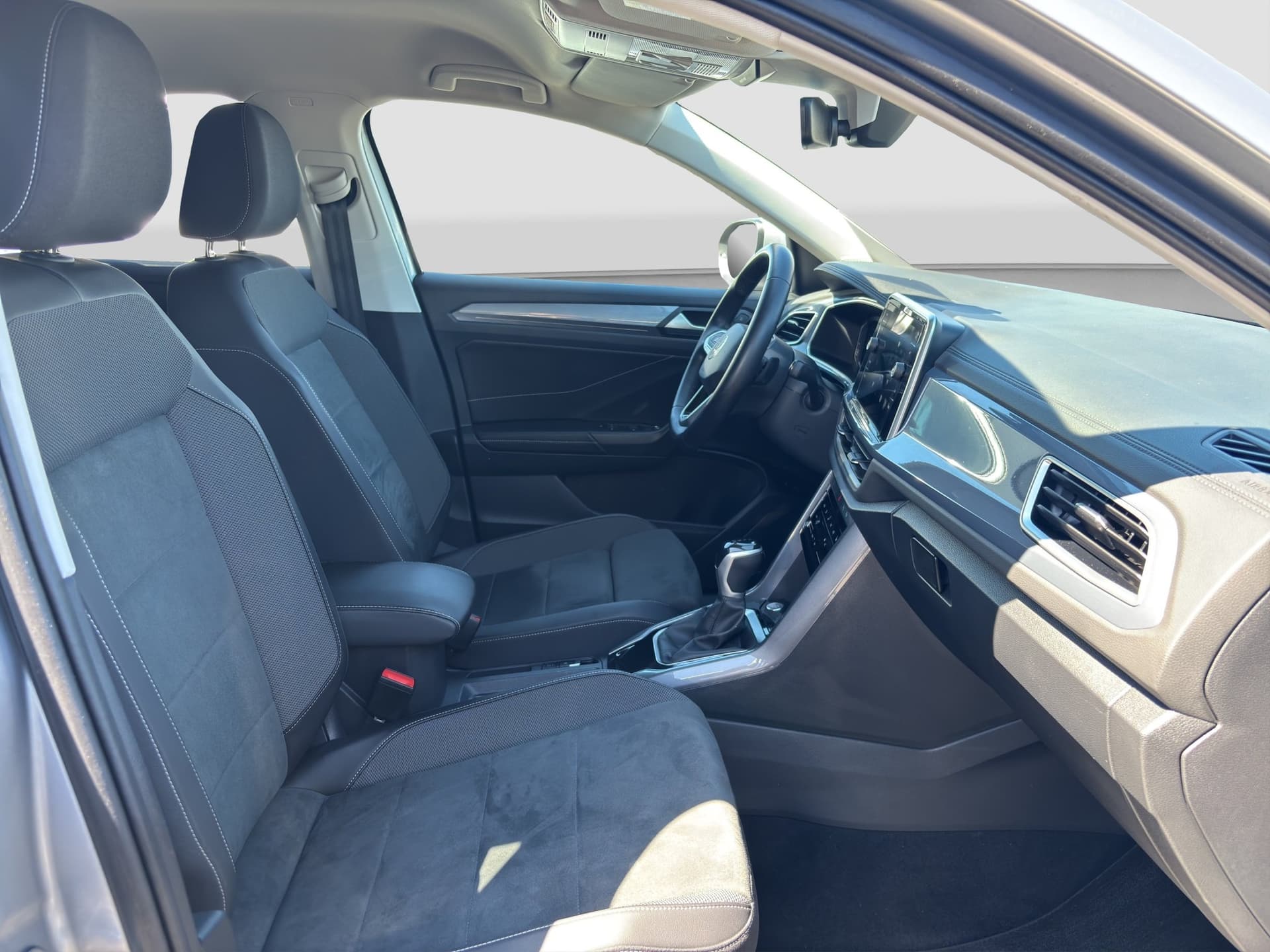 Volkswagen T-ROC Style 1.5 TSI 150 PS DSG NAVI ACC KAMERA Bild 13