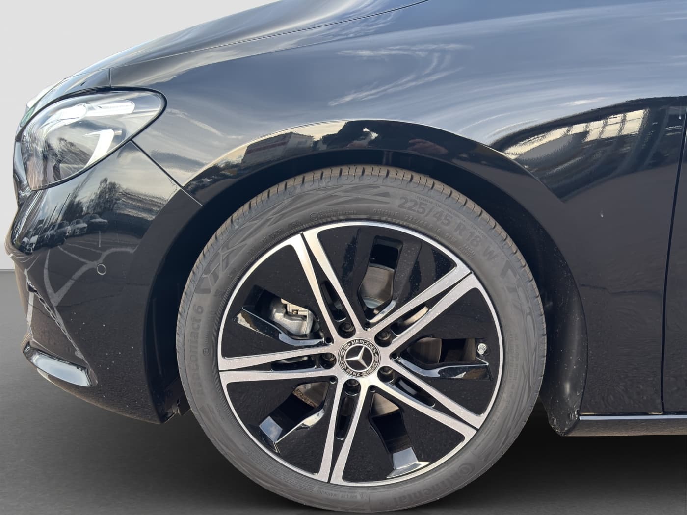 Mercedes-Benz B 180 Bild 19