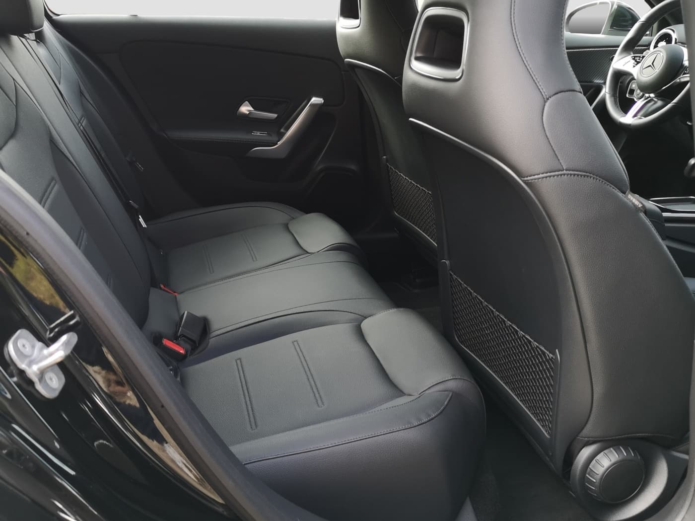 Mercedes-Benz A 200 Bild 16