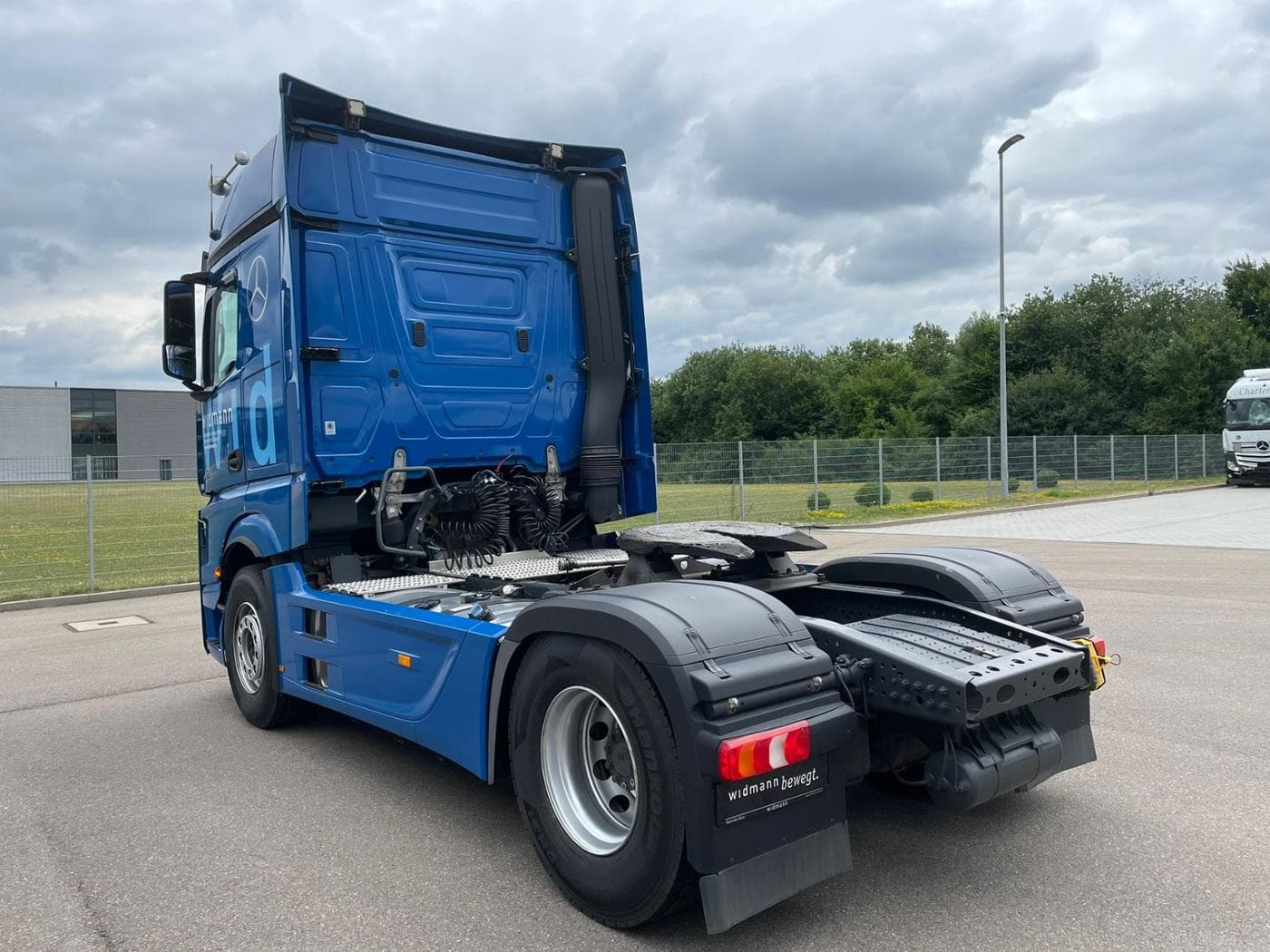 Mercedes-Benz Actros 1845 LS BigSpace Kipphydraulik Bild 3