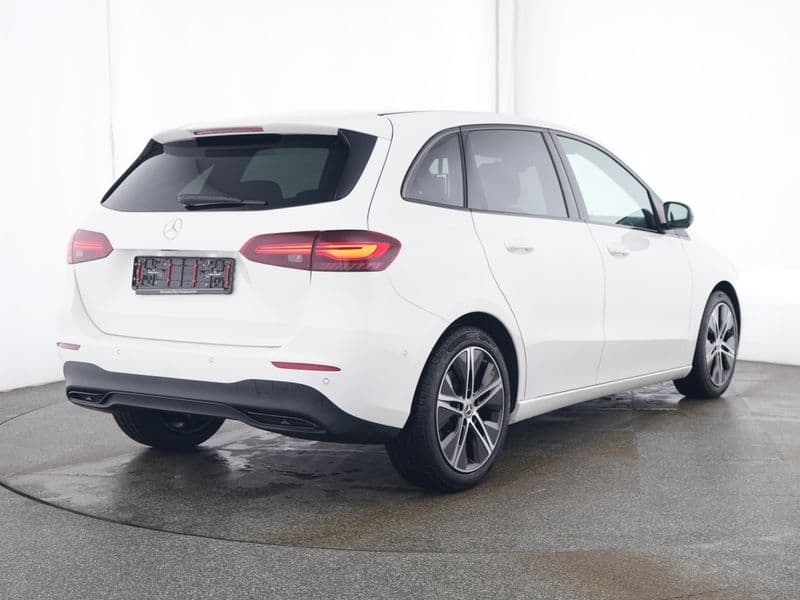 Mercedes-Benz B 200 Bild 2