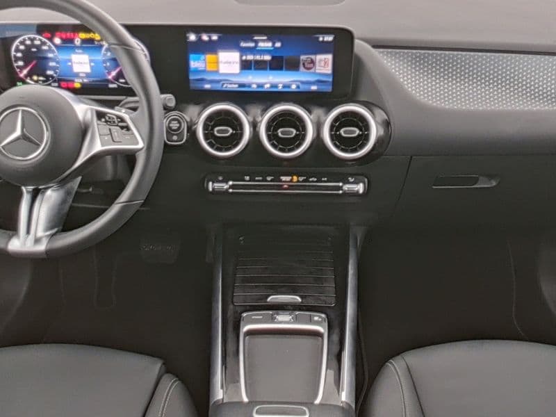 Mercedes-Benz B 200 Bild 5