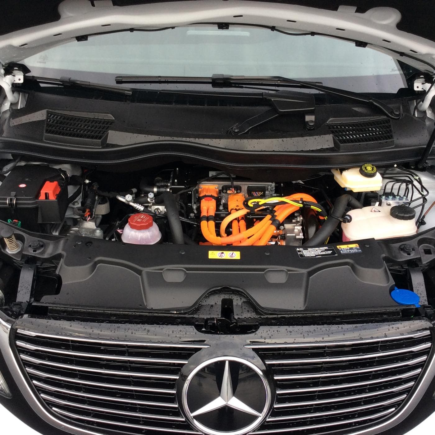 Mercedes-Benz EQV 300 lang (7 Sitzer) Bild 20