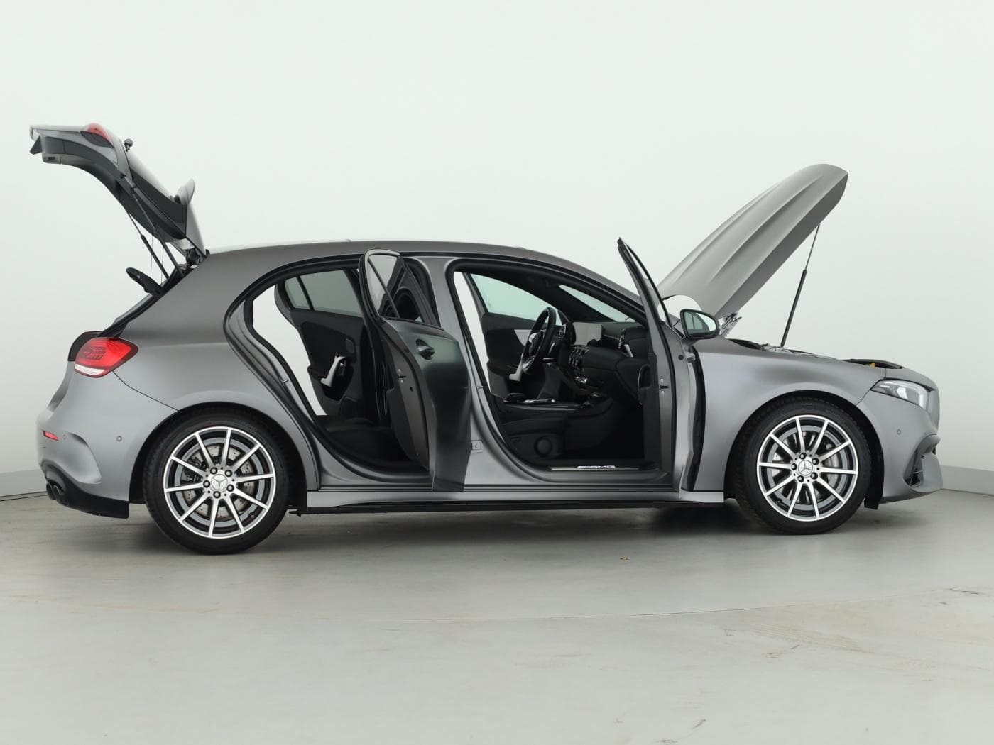 Mercedes-Benz A 45 AMG 4M Bild 8