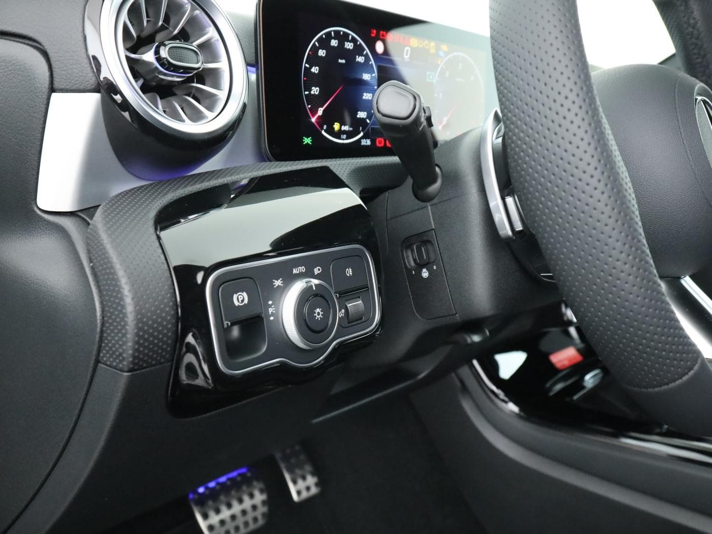 Mercedes-Benz A 220 d Bild 26