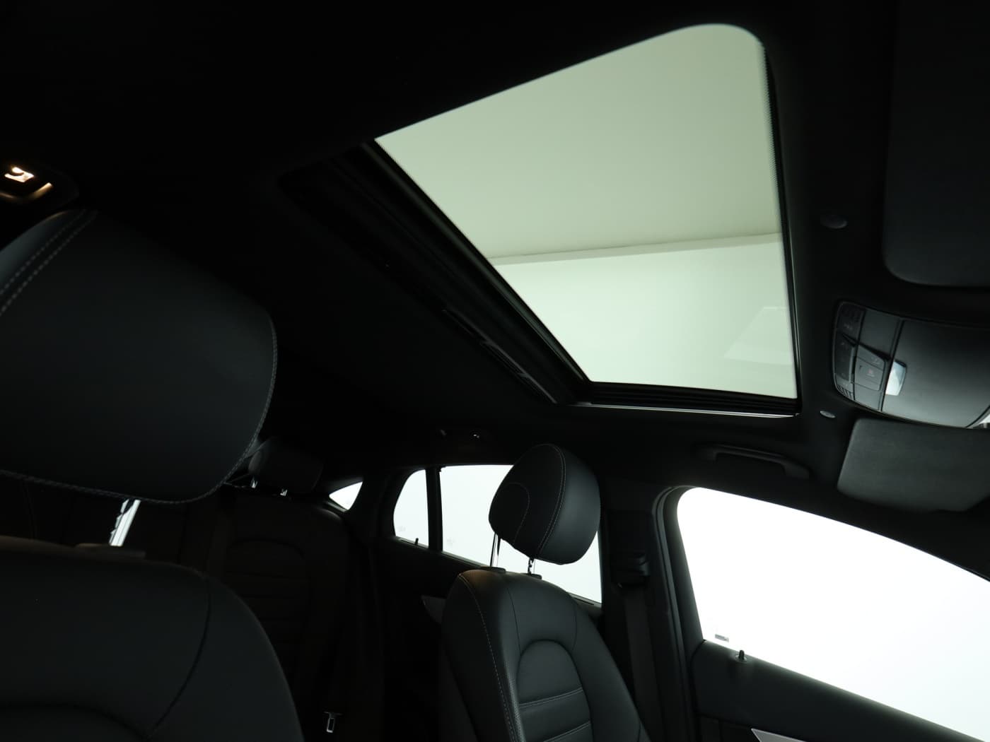 Mercedes-Benz GLC 300 e 4M Coup Bild 21