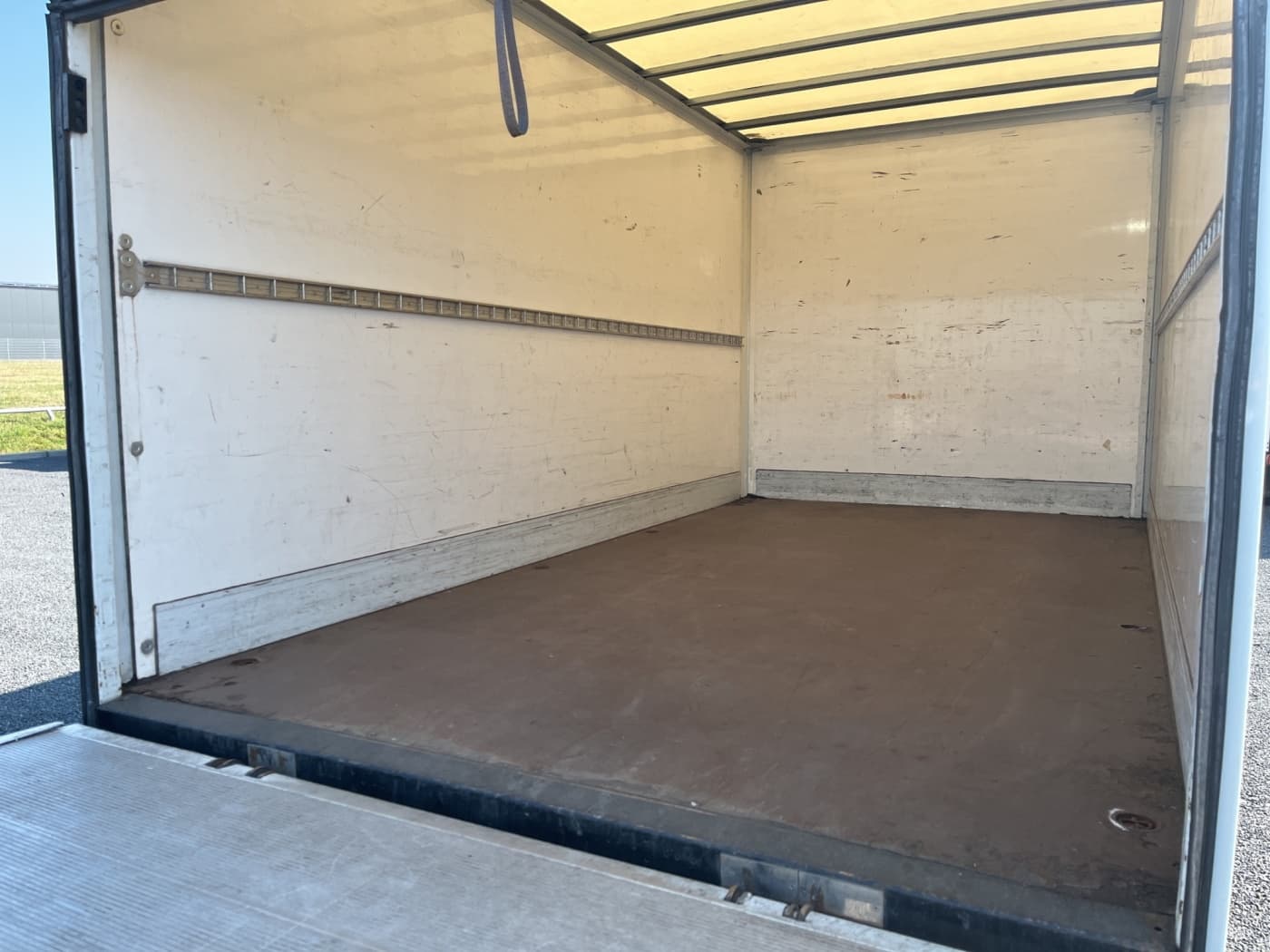 IVECO Daily Koffer LBW Bild 17
