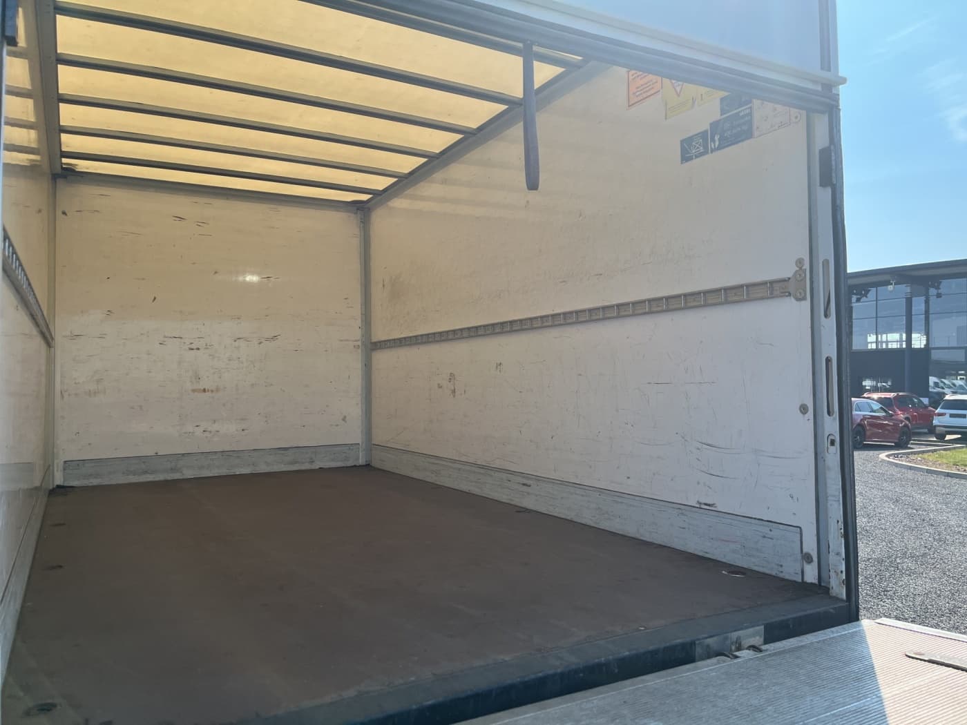 IVECO Daily Koffer LBW Bild 18