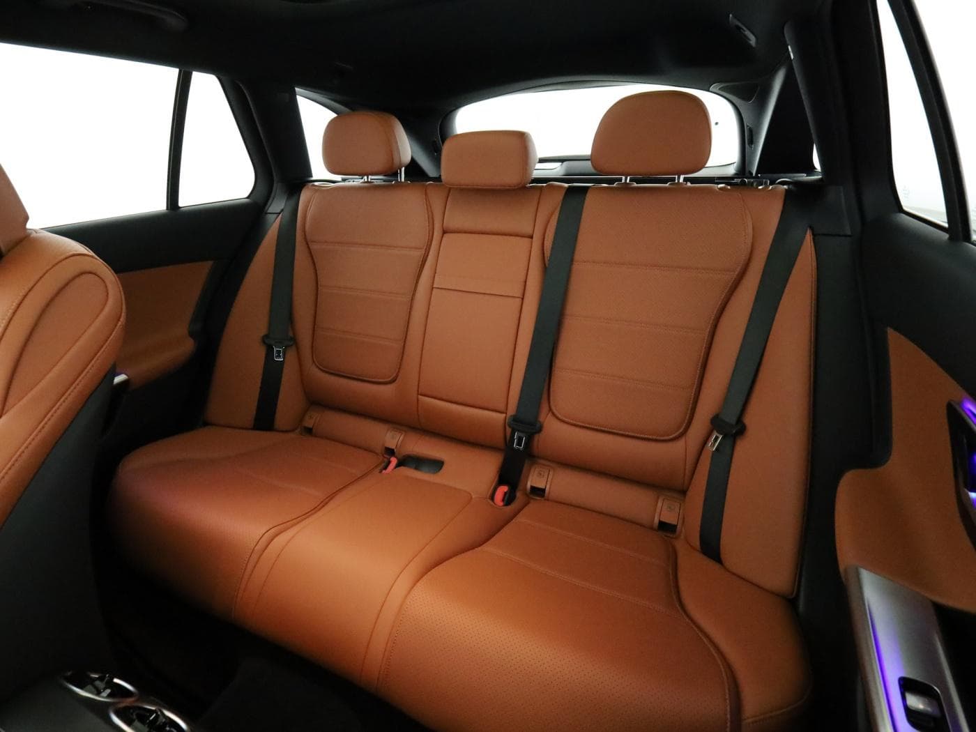 Mercedes-Benz C 300 e T Bild 18