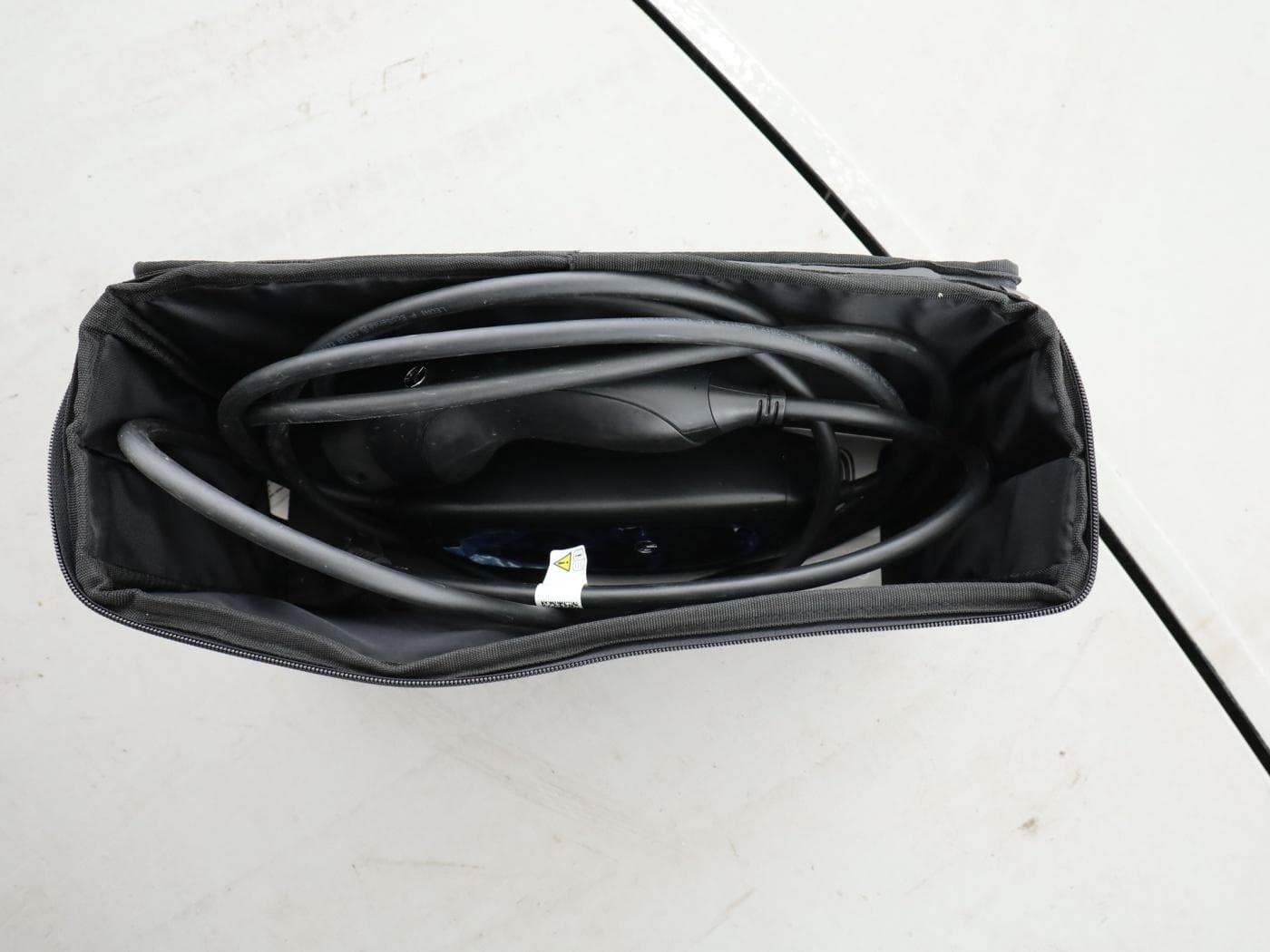 Mercedes-Benz C 300 e T Bild 26