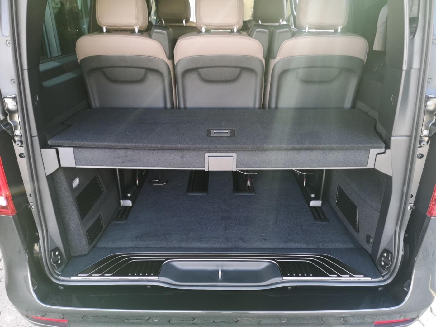 Mercedes-Benz V-Klasse V 300 d AVANTGARDE EDITION Lang Bild 15