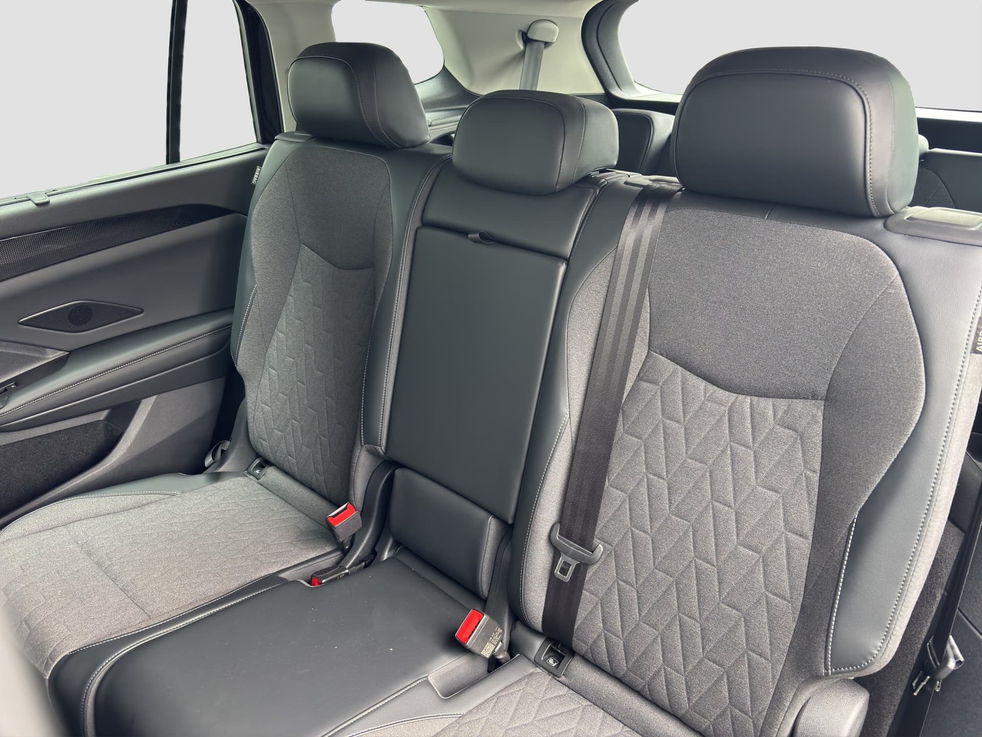 Volkswagen Tayron Life 1.5 TSI 150 PS DSG ACC AHK Kamera NAVI Bild 13