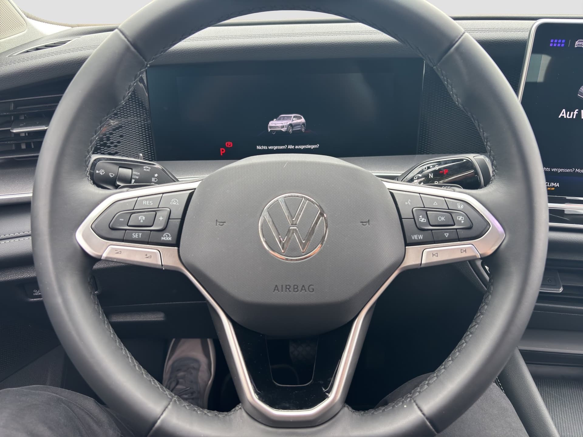 Volkswagen Tayron Life 2.0 TDI 193 PS 4-M AHK ACC Kamera Bild 10
