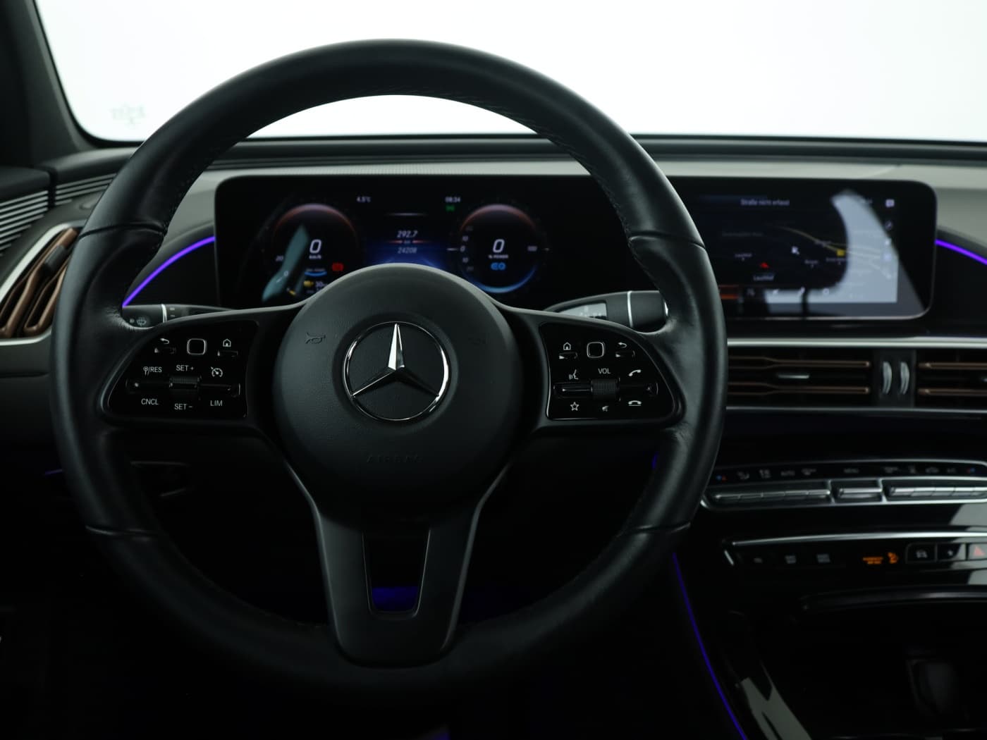 Mercedes-Benz EQC 400 4M Bild 11