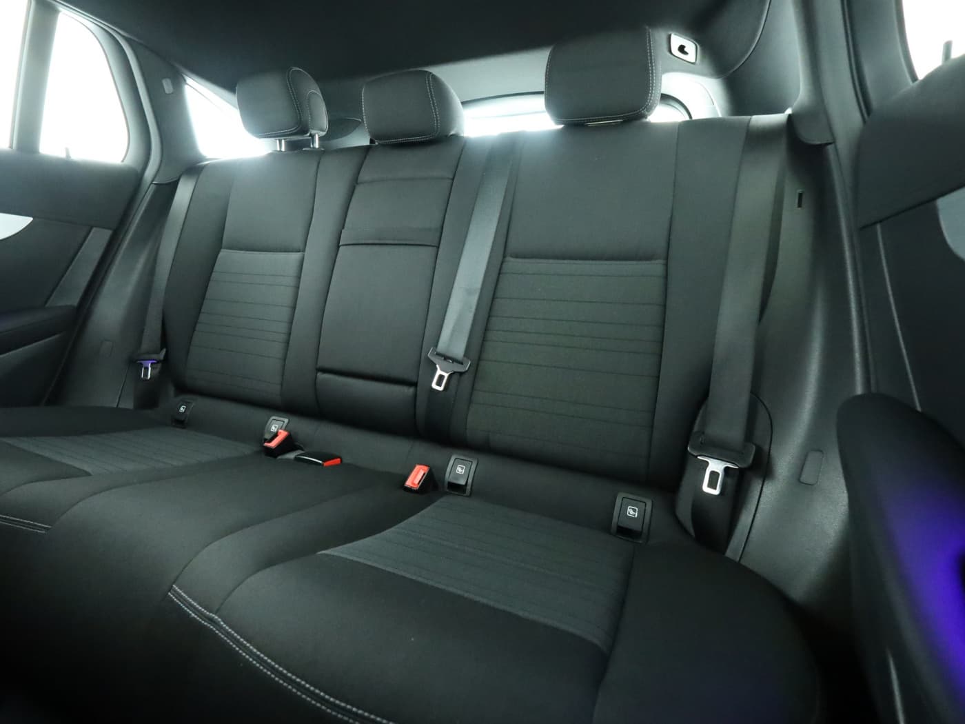 Mercedes-Benz EQC 400 4M Bild 18