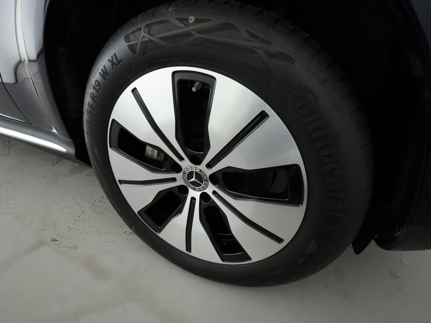 Mercedes-Benz EQC 400 4M Bild 21