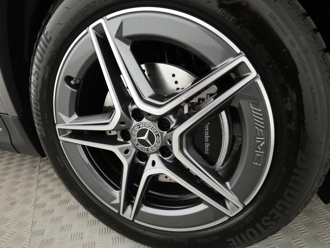 Mercedes-Benz GLA 220 4MATIC Bild 22