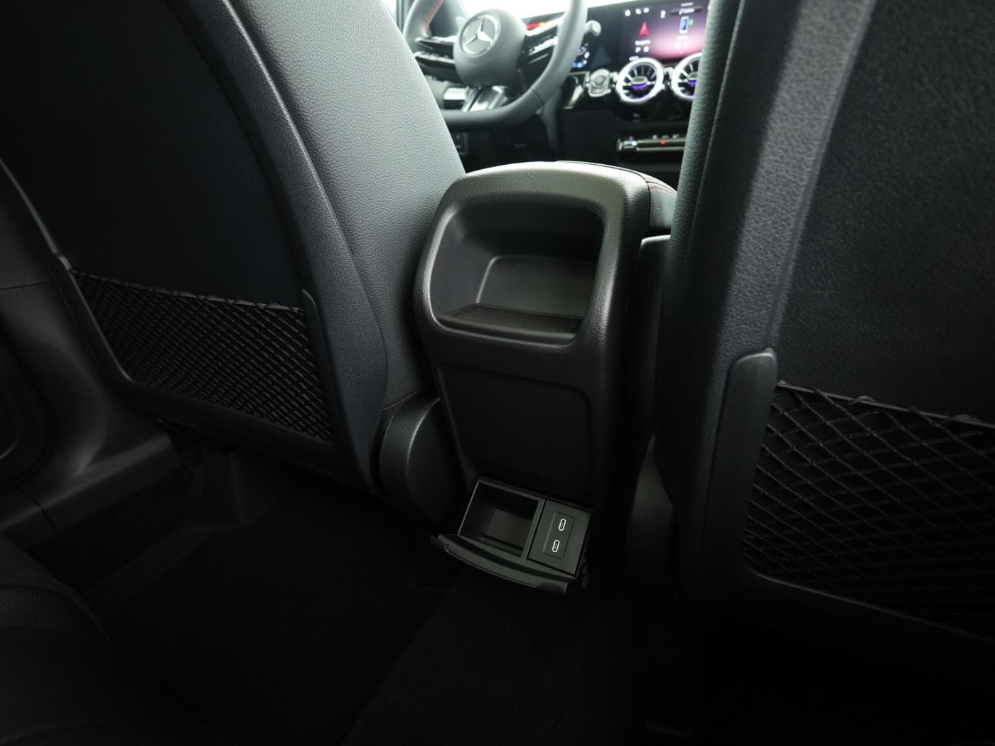 Mercedes-Benz GLA 220 4MATIC Bild 26