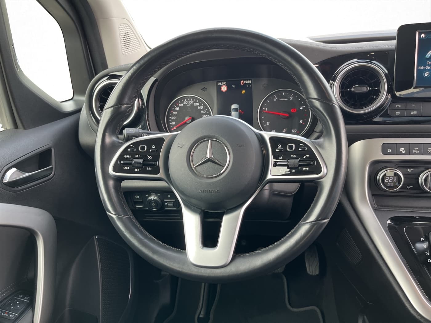Mercedes-Benz T 180 d PROGRESSIVE EDITION Bild 10