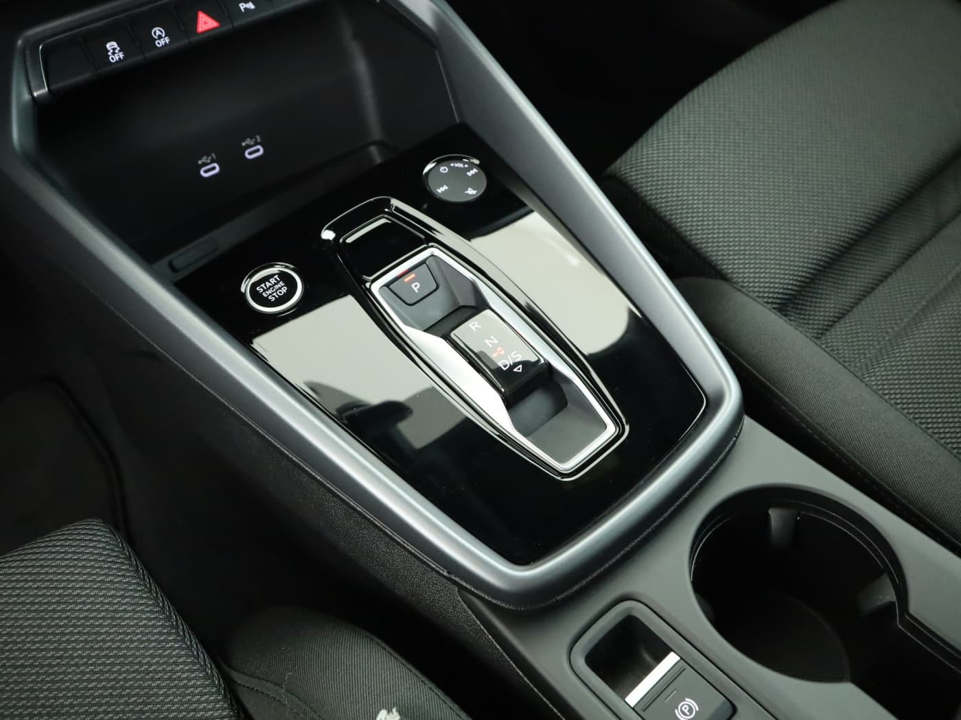 Audi A3 Lim 35 2.0 TDI Bild 15