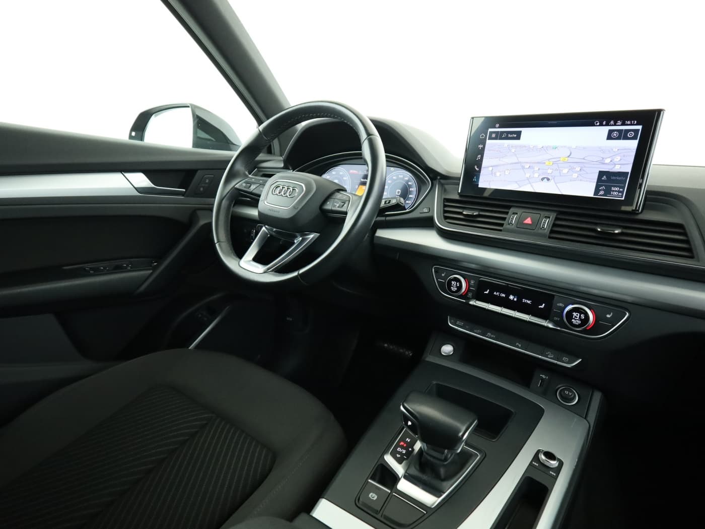 Audi Q5 50 TFSI e quattro basis Bild 10
