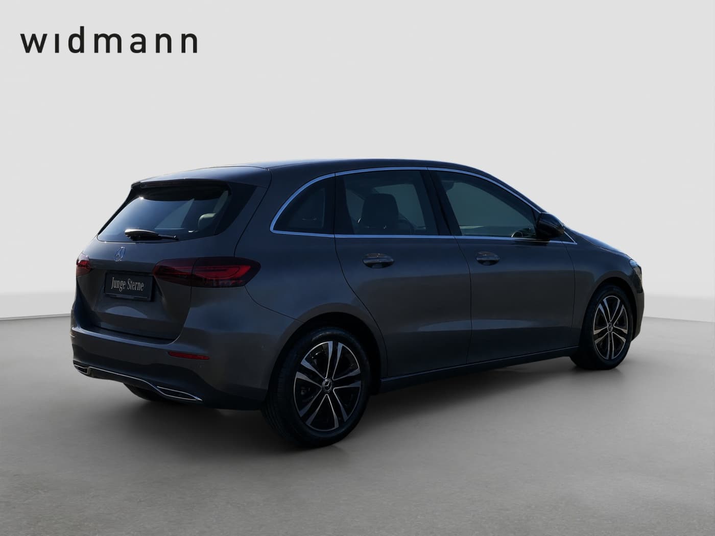 Mercedes-Benz B 180 Bild 3