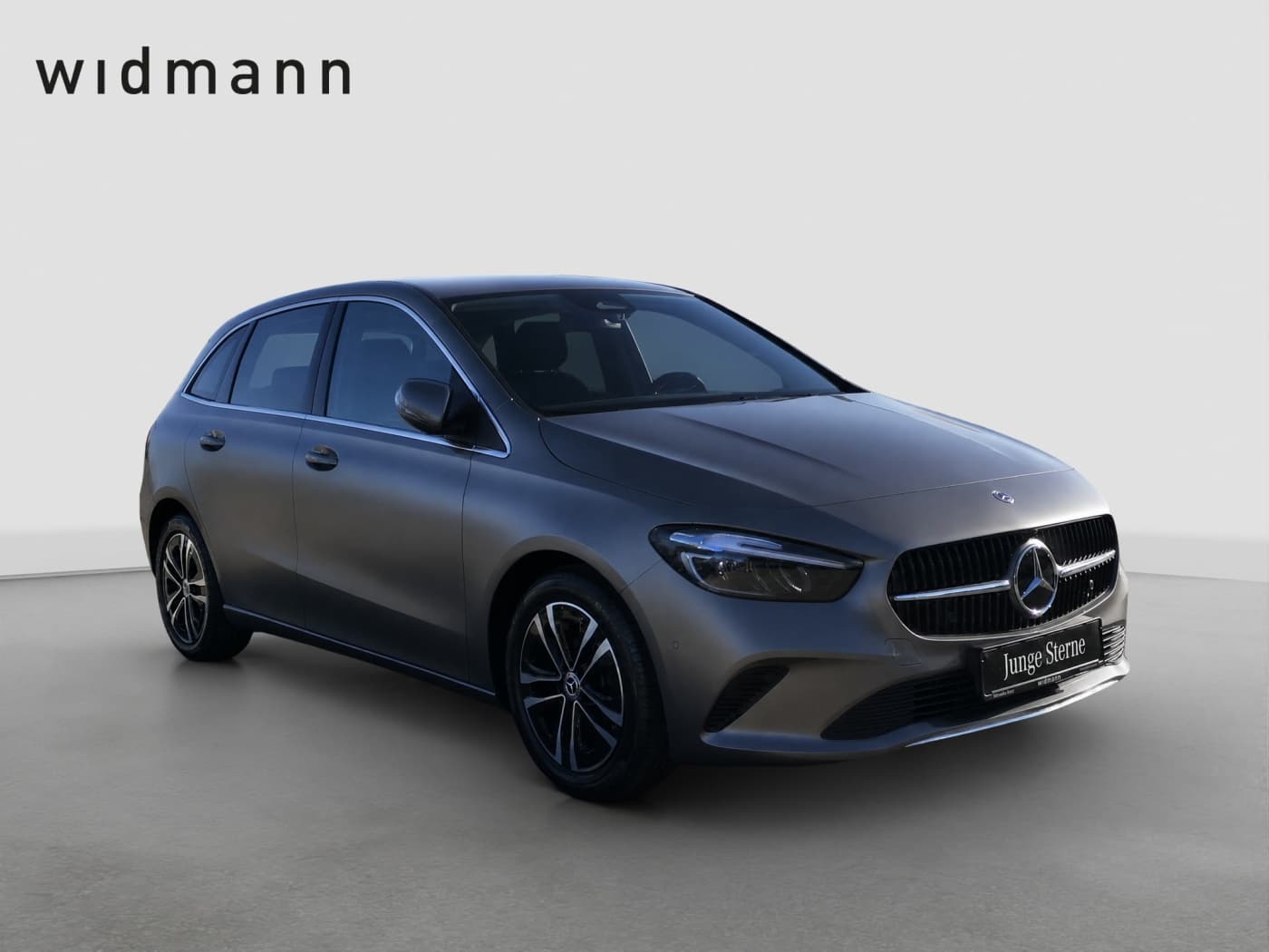 Mercedes-Benz B 180 Bild 7