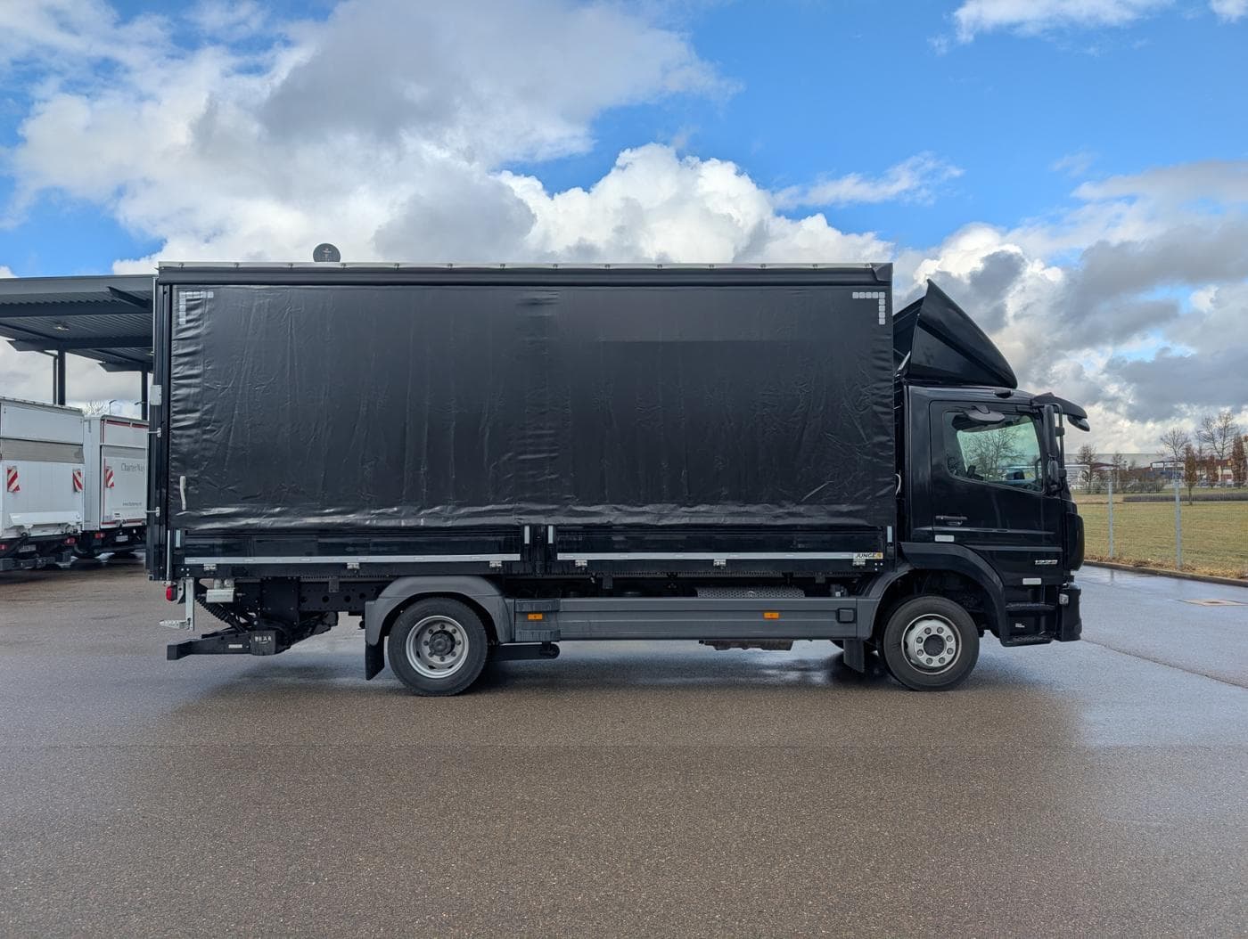 Mercedes-Benz Atego 1223 L 4x2 Bild 4