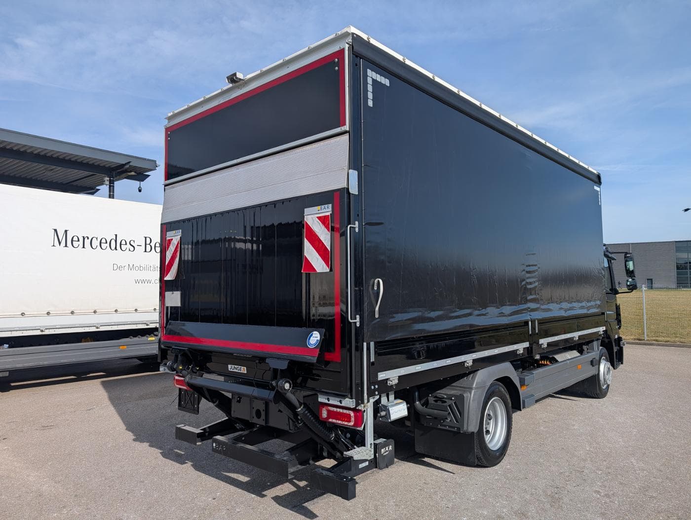Mercedes-Benz Atego 1223 L 4x2 Bild 5