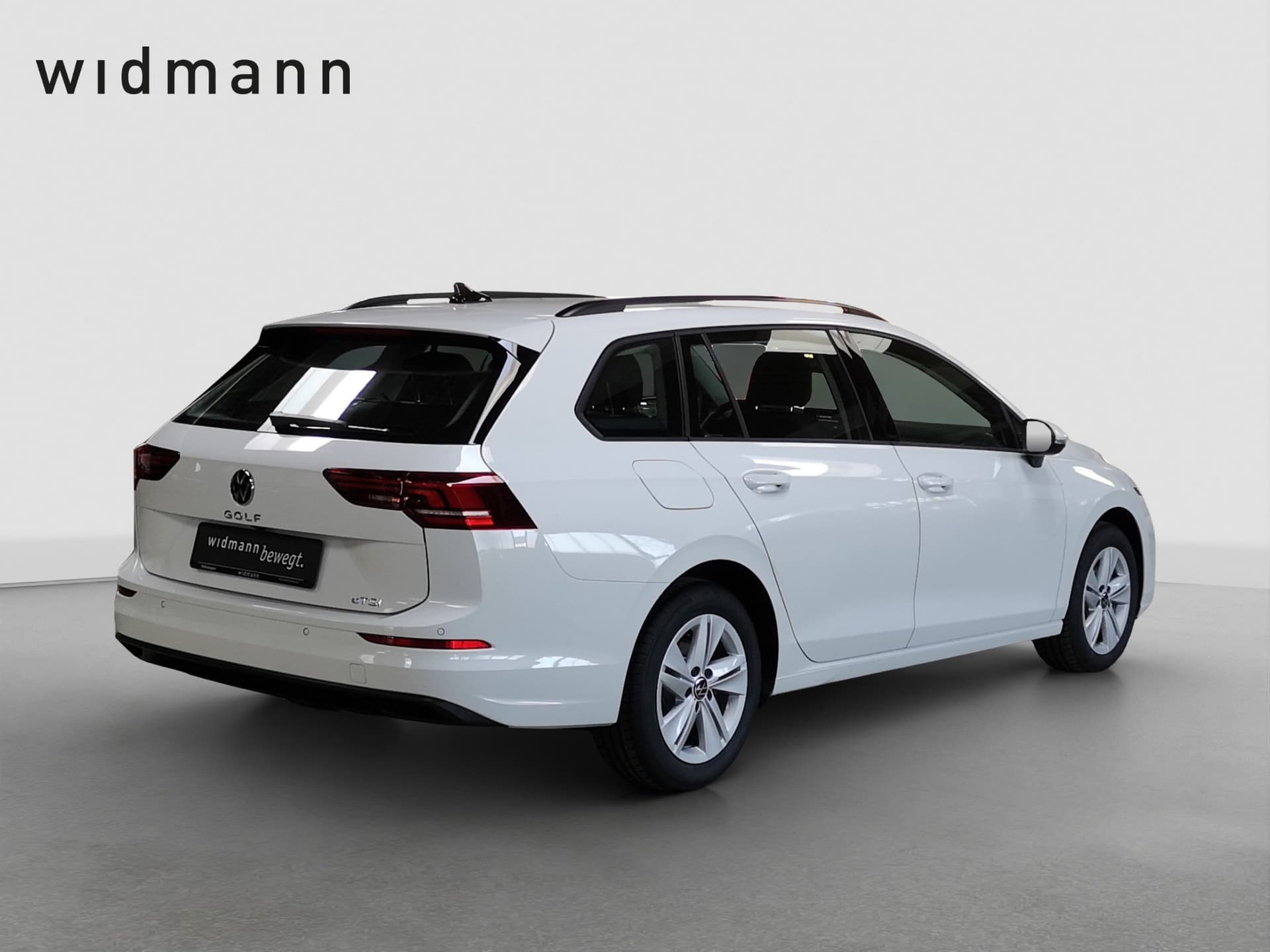 Volkswagen Golf Variant Life 1.5 l eTSI OPF DSG Bild 2