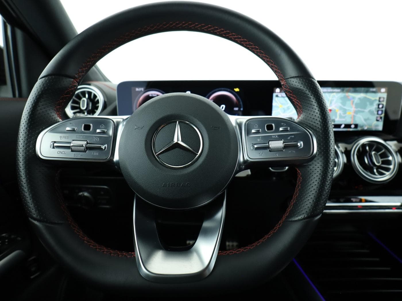 Mercedes-Benz EQA 250 Bild 11