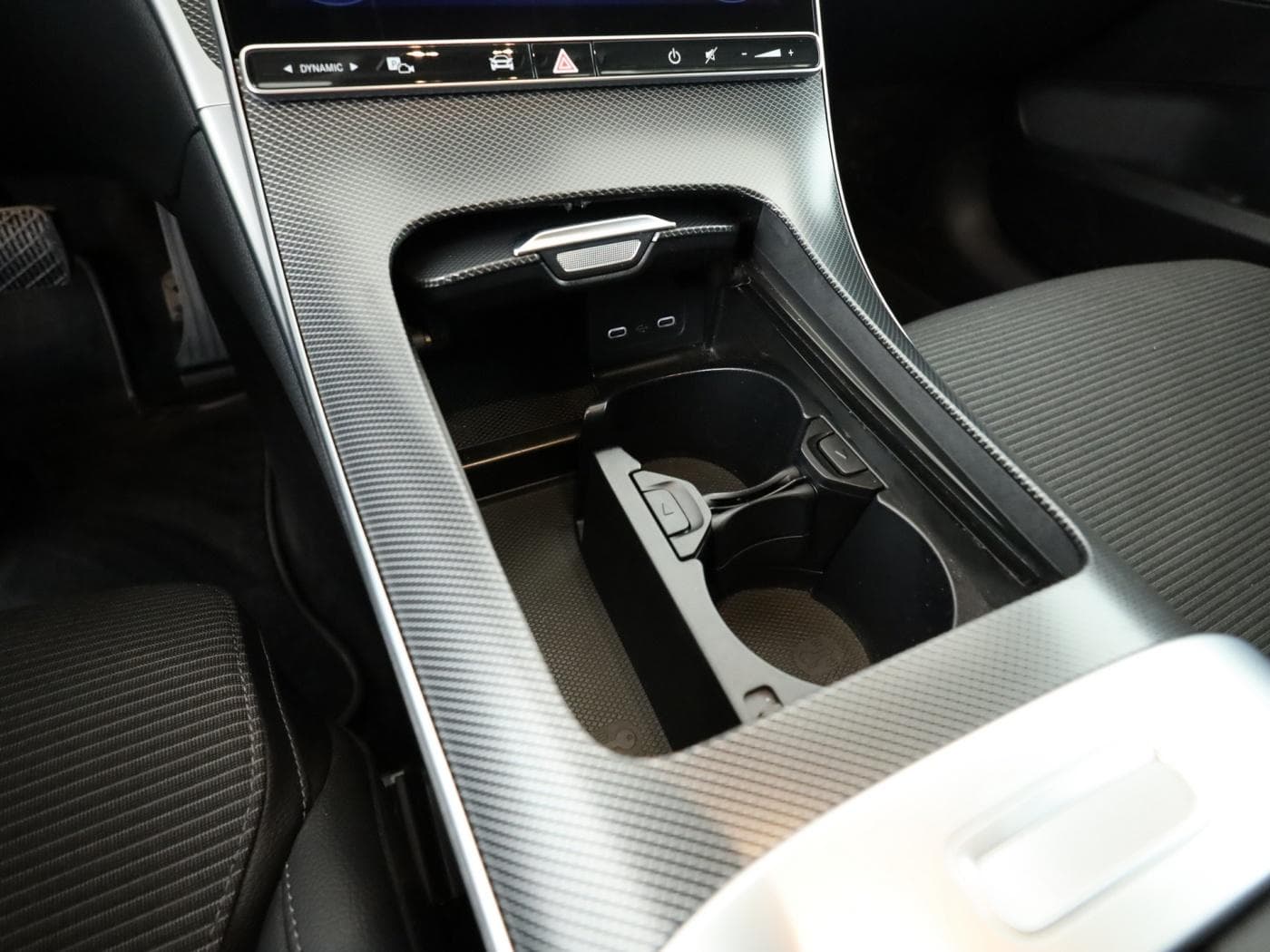 Mercedes-Benz C 300 d 4M Bild 15