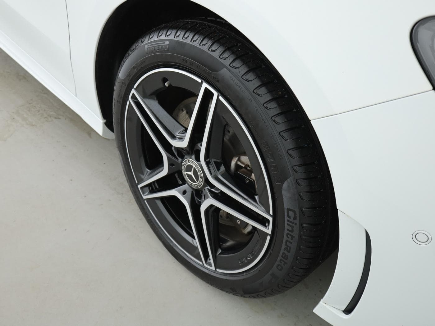 Mercedes-Benz B 250 e Bild 22