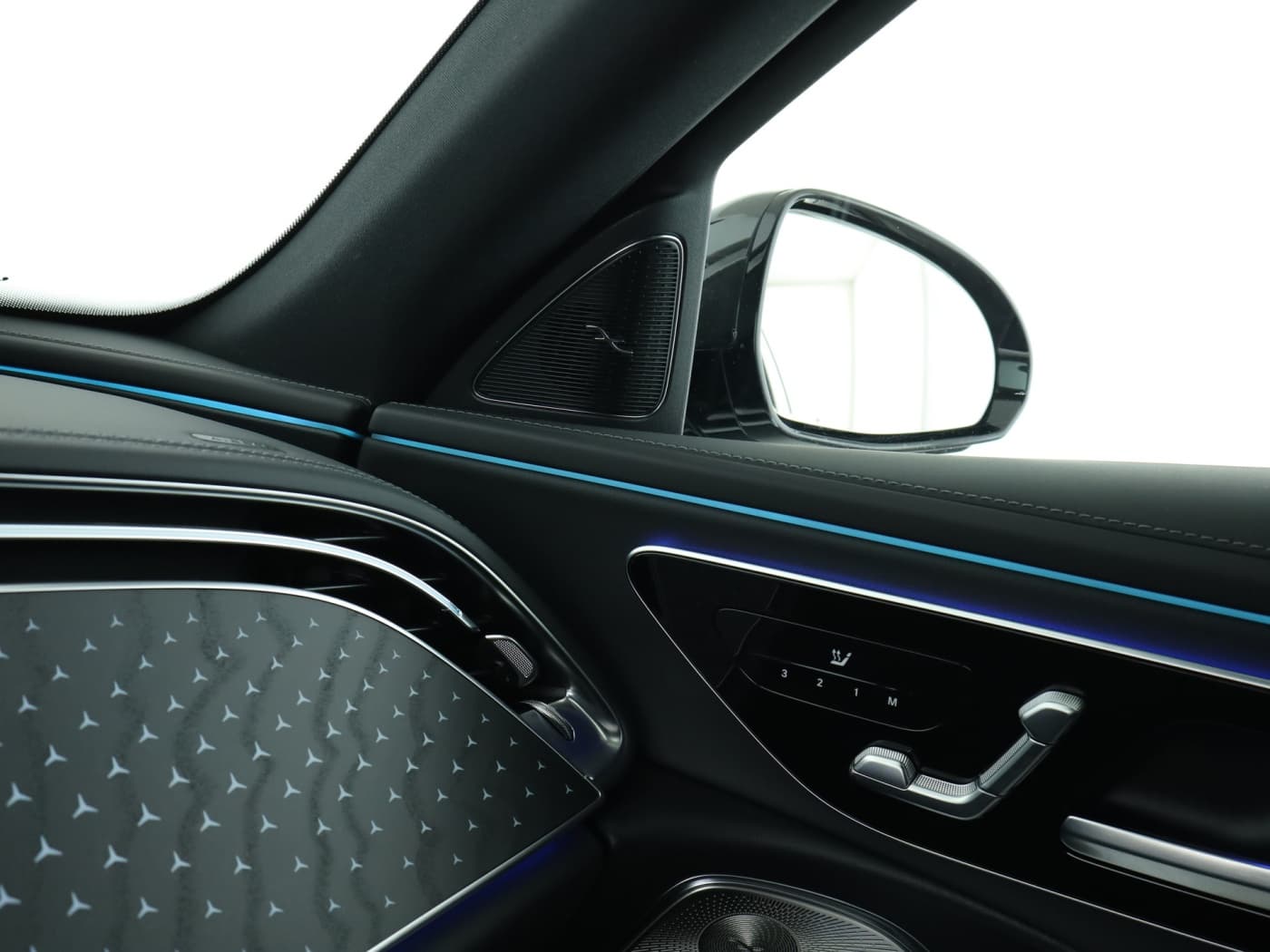 Mercedes-Benz E 300 de T Bild 16