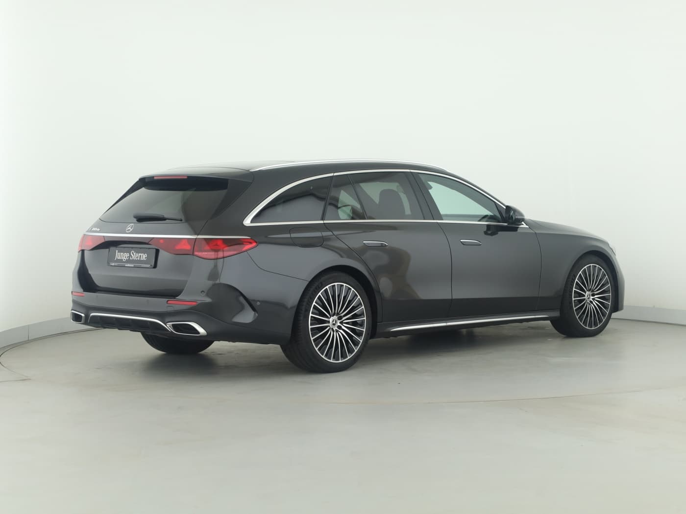 Mercedes-Benz E 300 de T Bild 6